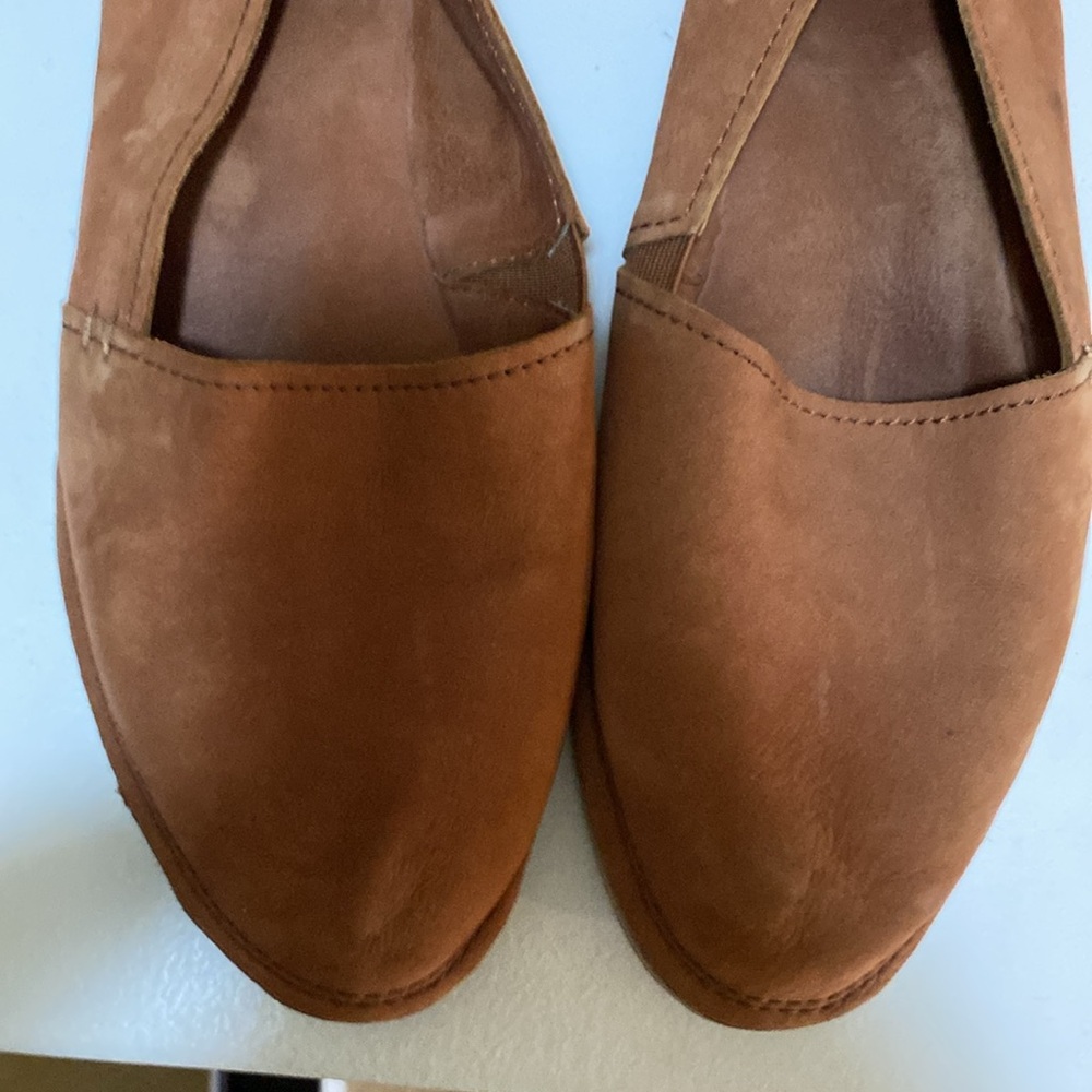 Frye Flats - image 3